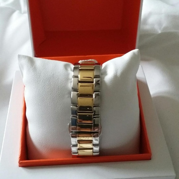 Watch, Timepiece - Picture 4 of 9